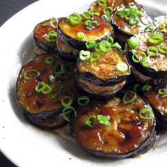 A picture of Teriyaki Eggplant & Pork Mince.