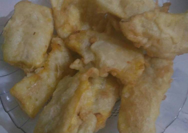 Pisang goreng tanduk