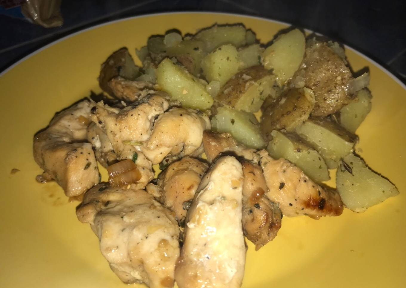 Slices de pollo con papa gratinada