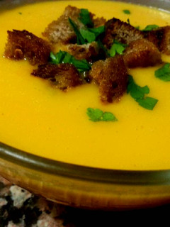 Una foto de Crema de verduras mediterránea