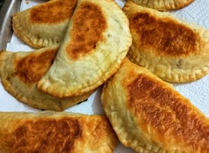 Una foto de Empanadas de Pollo