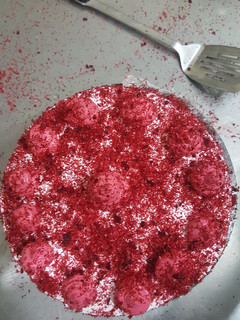 A picture of Red velvet cake.