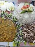White chaney with rice egg & shredded chicken Platter