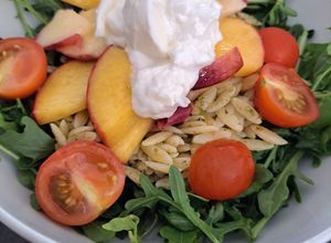 Une photo de Salade Orzo nectarine