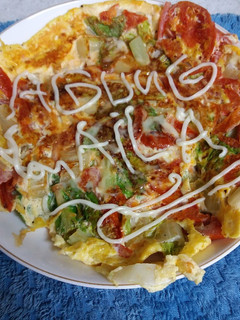 Foto resep 4 T dadar(telur tomat) dan sayur sawi hijau