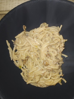 Una foto de Espaguetis con nata de nueces