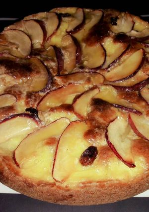 صورة لوصفة تورتة التفاح و الكريم باتيسيير