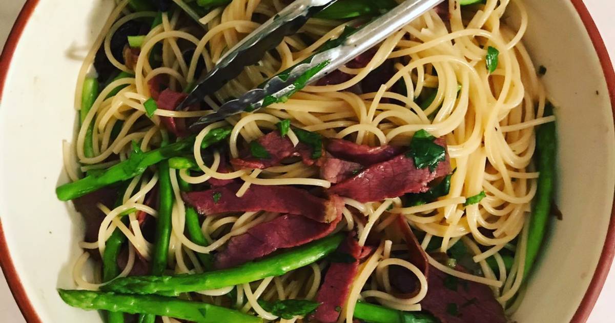 Beef bacon & asparagus carbonara Recipe by Ain Cookpad