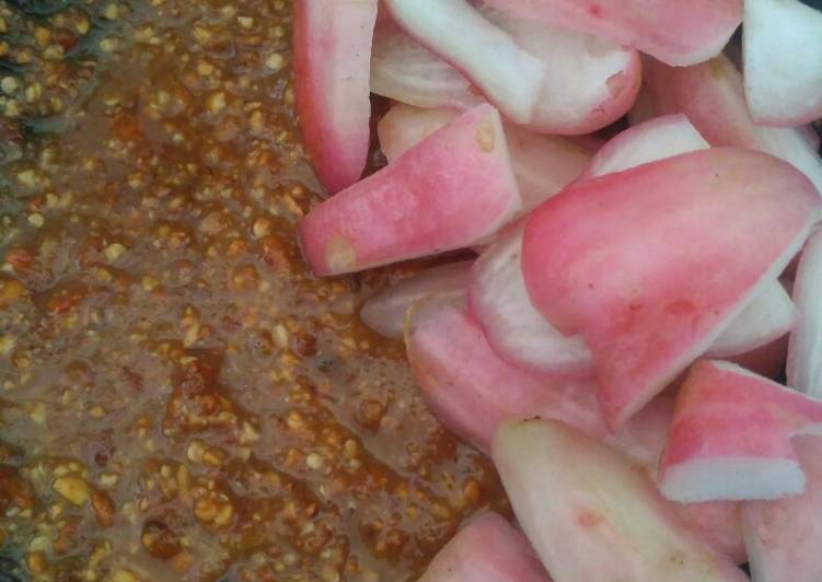 Rujak manis jambu air