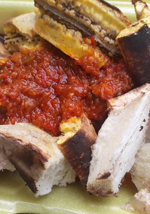 A picture of Roasted yam and plantain.