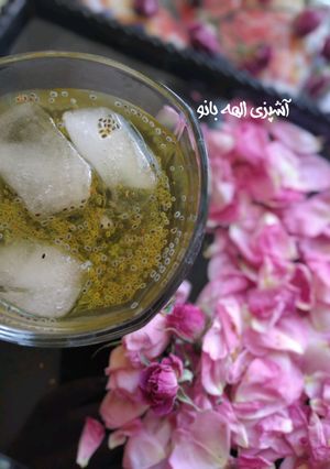 عکسی از دستور نوشیدنی گلاب و تخم شربتی