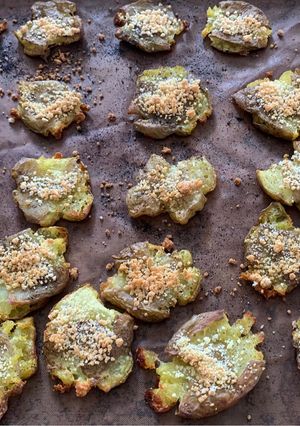 Foto resep Crispy Roasted Potato with French Onion Dip