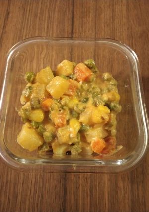 A picture of Quick mix veg malai.