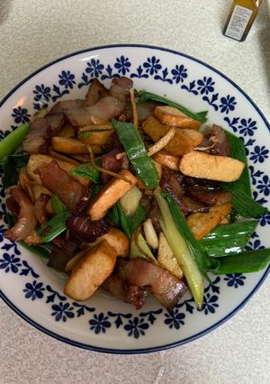 蒜苗臘肉炒豆乾 的食譜成品照片