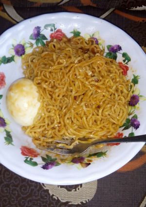 A picture of Noodles.