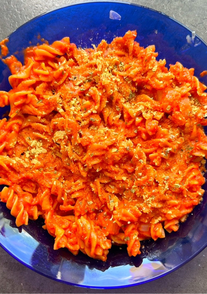 Una foto de Pasta con salsa de pimiento asado
