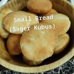 Small Bread/Kubus (Air Frying Small Bread) A picture of Small Bread/Kubus (Air Frying Small Bread).