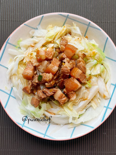 手切滷肉拌高麗菜 的食譜成品照片