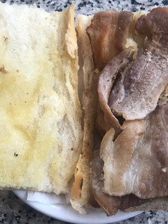 Foto principal de Bocata de tocino fresco con ajito