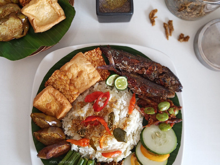 Bagaimana Membuat Nasi Liwet Anti Gagal