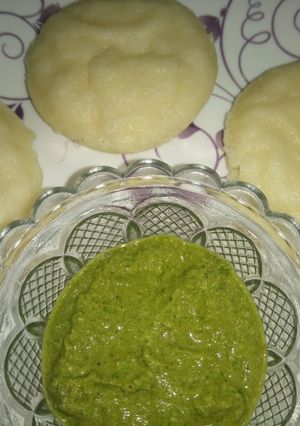 ઝટપટ રવા ઈડલી રેસીપી મુખ્ય ફોટો