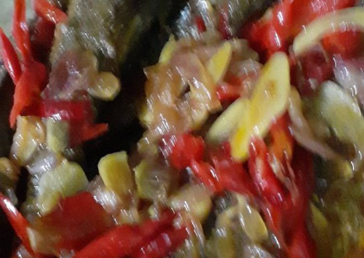 Resep Ikan goreng sanden sambal tomat Anti Gagal