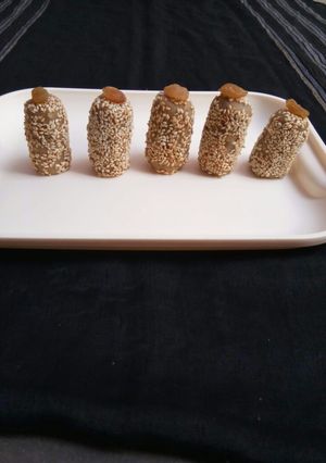 A picture of Malai Mava Sattu Pinni.