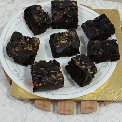 A picture of Oats and banana brownie.
