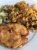 Milanesa de Pollo con Arroz y Alcauciles