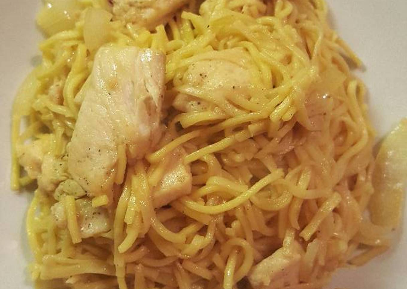 Chicken lo mein