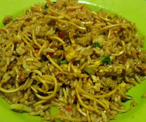 Cara Memasak Cepat Nasi Goreng Mawut Polosan Enak Sempurna