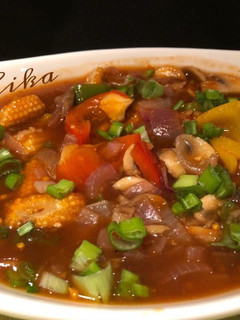 A picture of Vegetables in Manchurian sauce.
