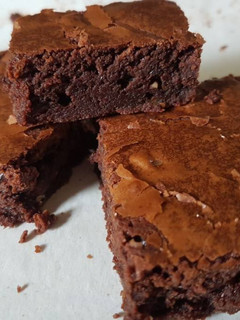 A picture of Moist brownie.