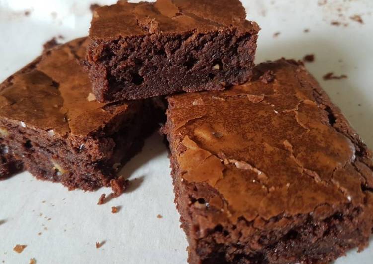 Simple Way to Make Homemade Moist brownie