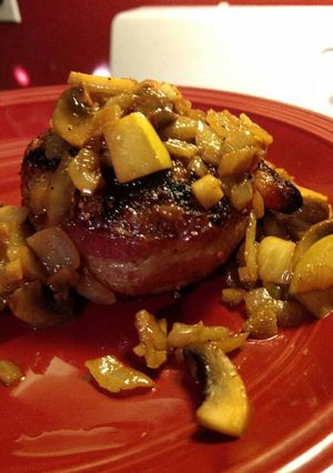 A picture of Apple Mushroom topped Sirloin.