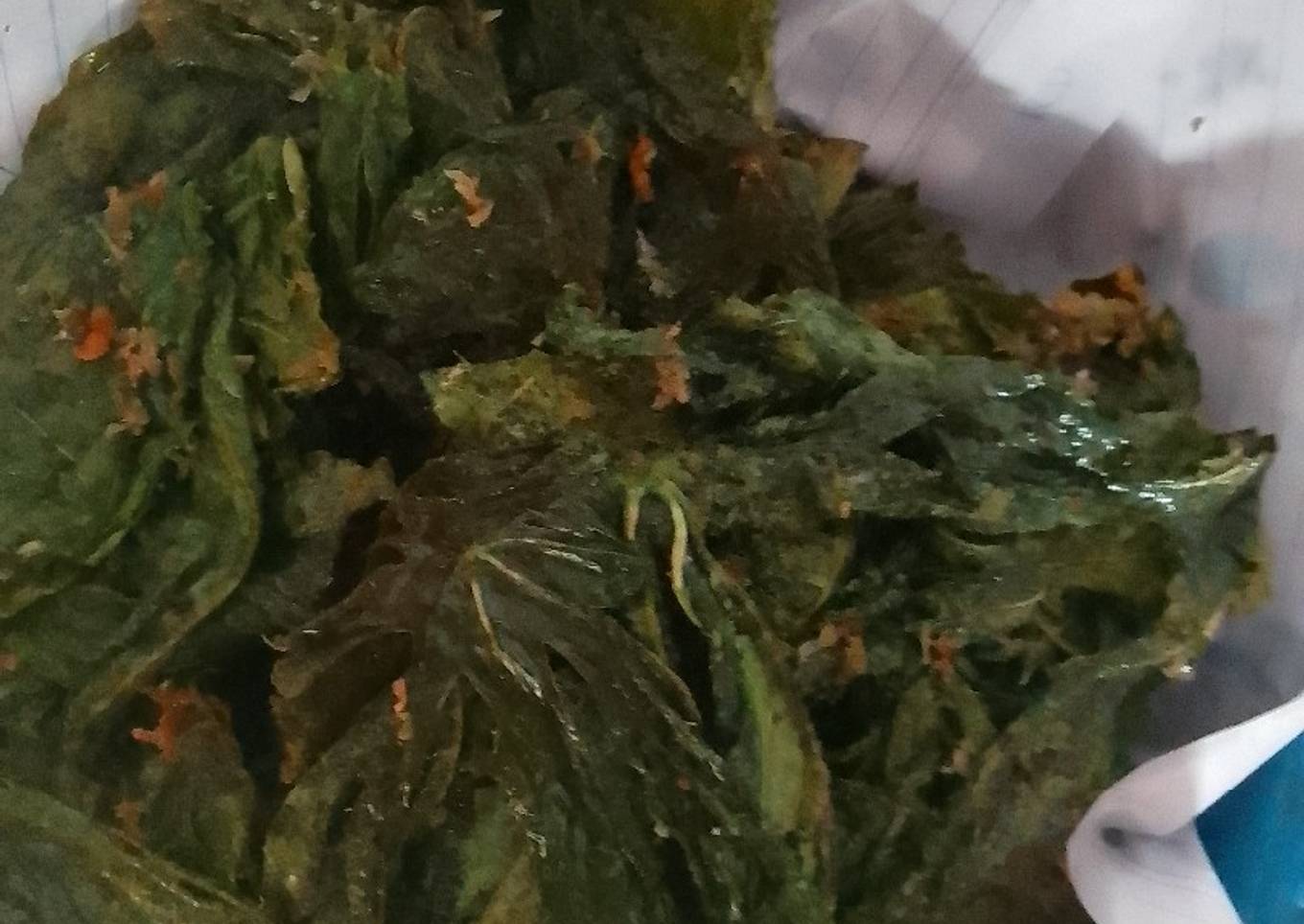 Daun singkong goreng