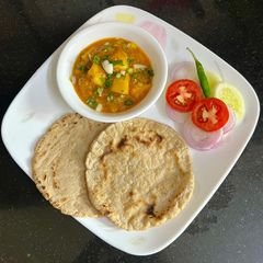 A picture of Jowar bhakri with Spicy Potato Vegetable 🥔 Subzi (today’s lunch).