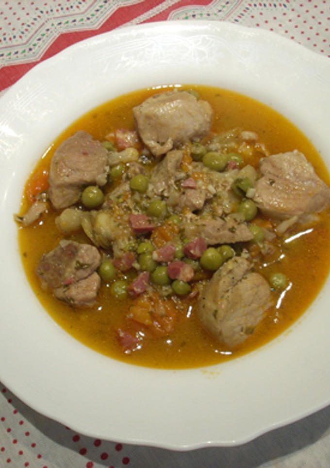 Una foto de Menestra con carne de pavo, cerdo o ternera