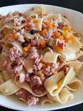 Pasta con ragú blanco de chorizo