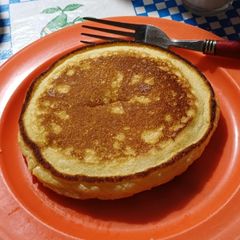 A picture of Cricket Banana Pancakes.