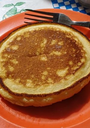 A picture of Cricket Banana Pancakes.