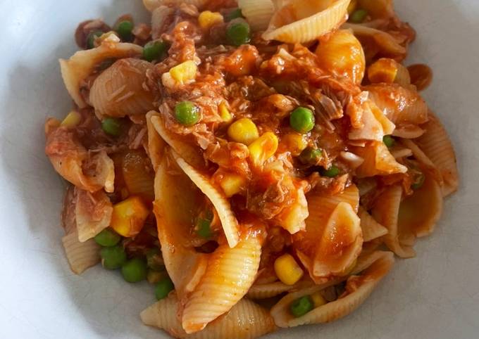 Pasta With Tuna Peas And Sweetcorn Recipe By Sonia Cookpad