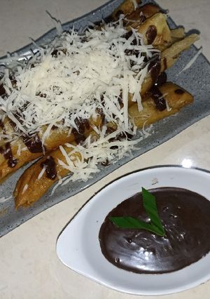 Foto resep Mozzarella sticks with dip chocolate
