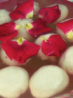 A picture of Rasgulla.