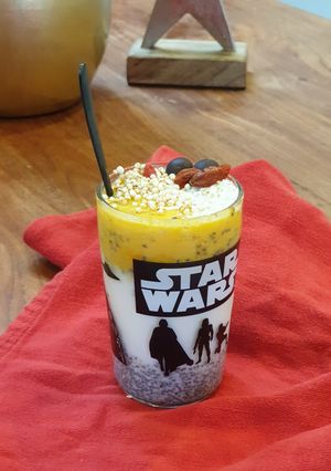 Une photo de Chia pudding exotique