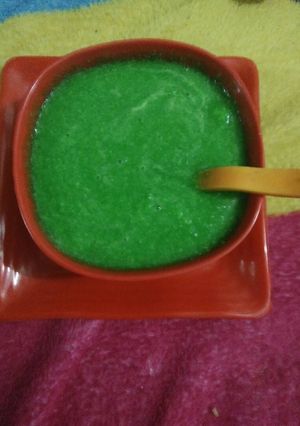 फूलगोभी पालक सूप (Cauliflower spinach soup recipe in hindi) रेसिपी मुख्य फोटो