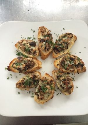 Hình của món Bruschetta Nấm.