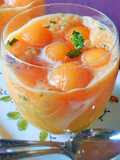 Soupe de melon glacée à la menthe