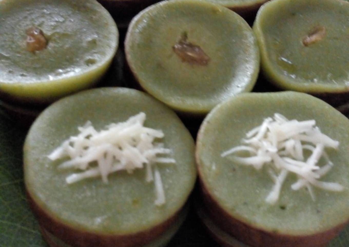 Kue Lumpur Pisang Pandan