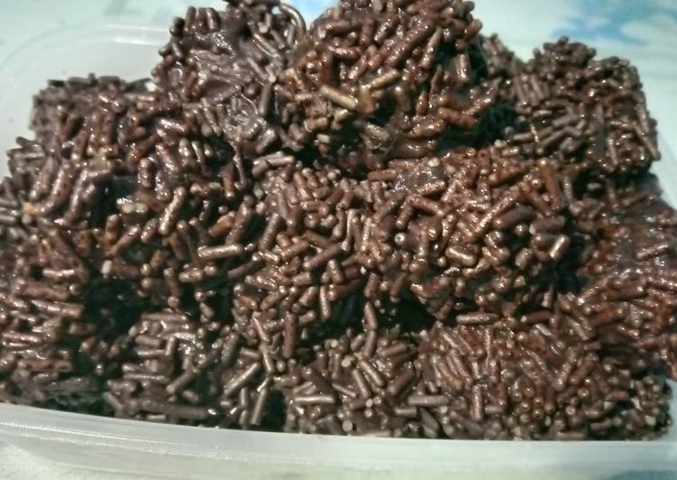 Bola bola coklat meses